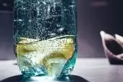 Газована мінеральна води: користь та шкода