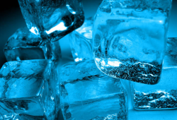 Можно ли сделать прозрачный лед дома?
